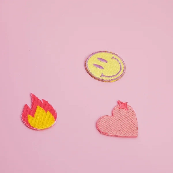 Mini Insignia Smiley