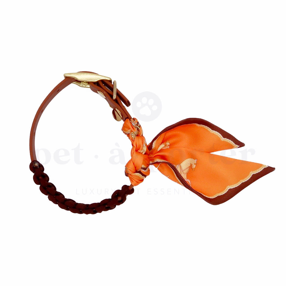 Florine Collar | Saddle