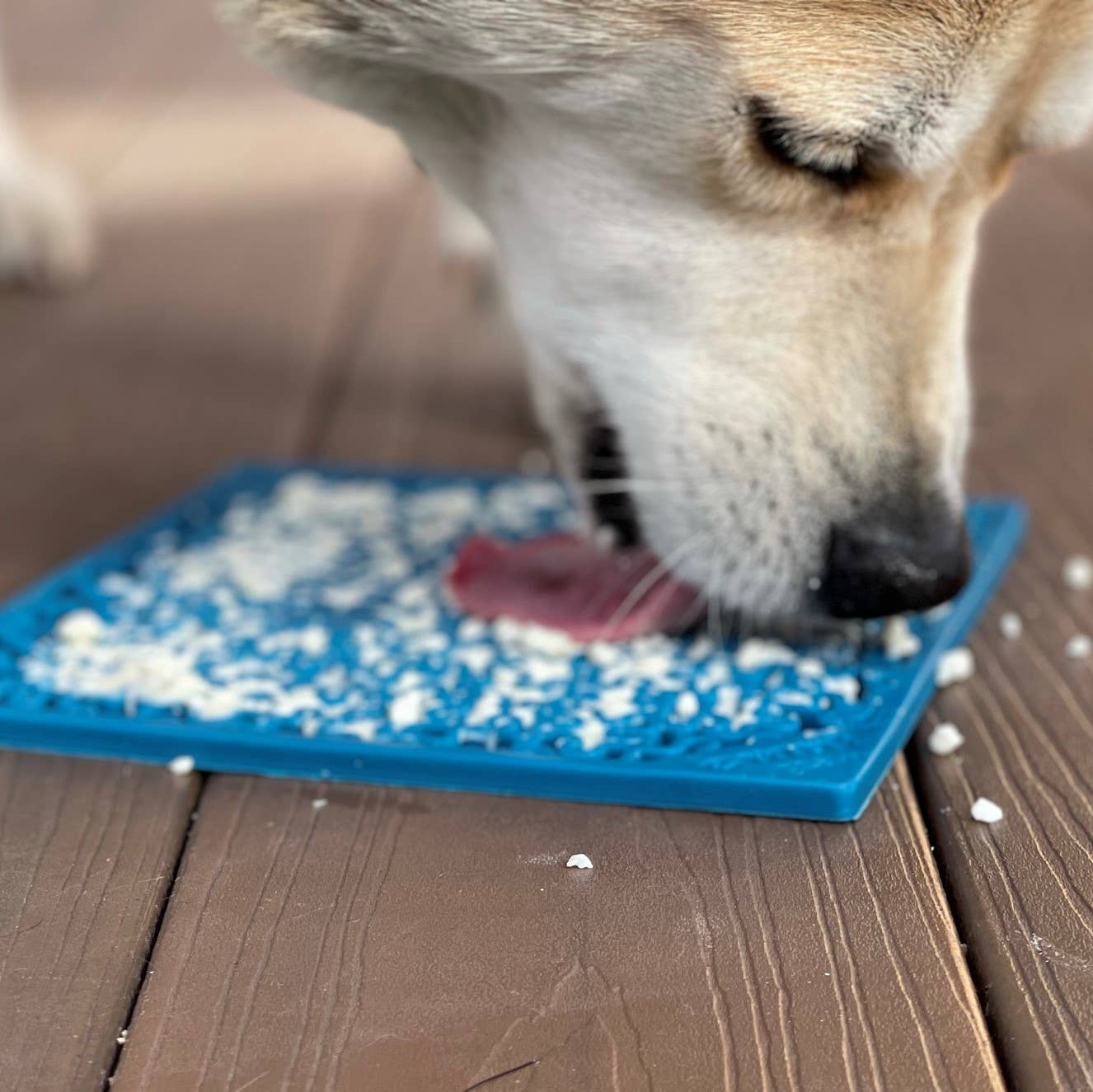 Large Enrichment Licking Mat - Blue Jigsaw