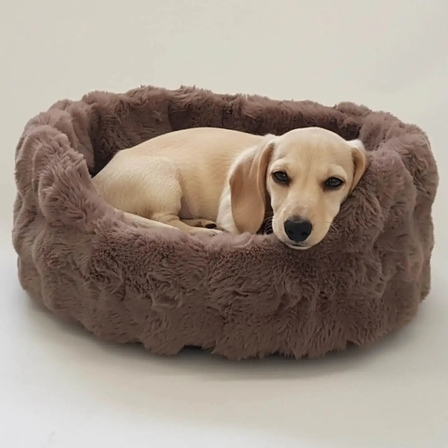Dog Basket Faux Fur | Brown