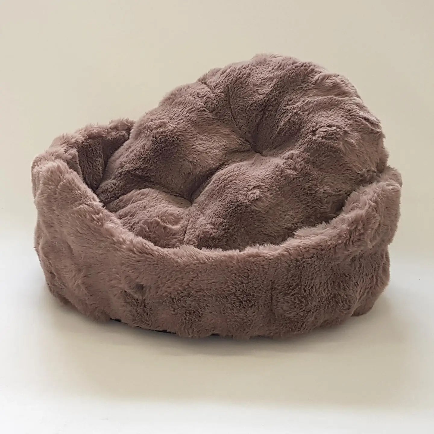 Dog Basket Faux Fur | Brown