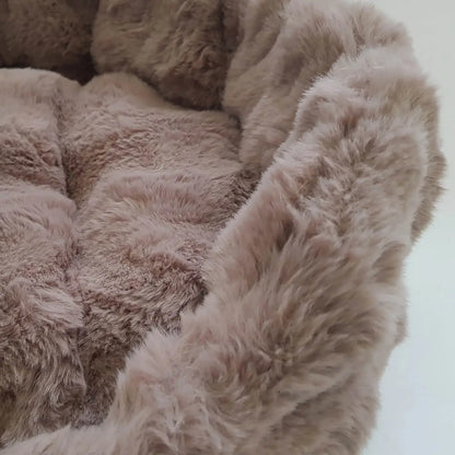 Dog Basket Faux Fur | Brown