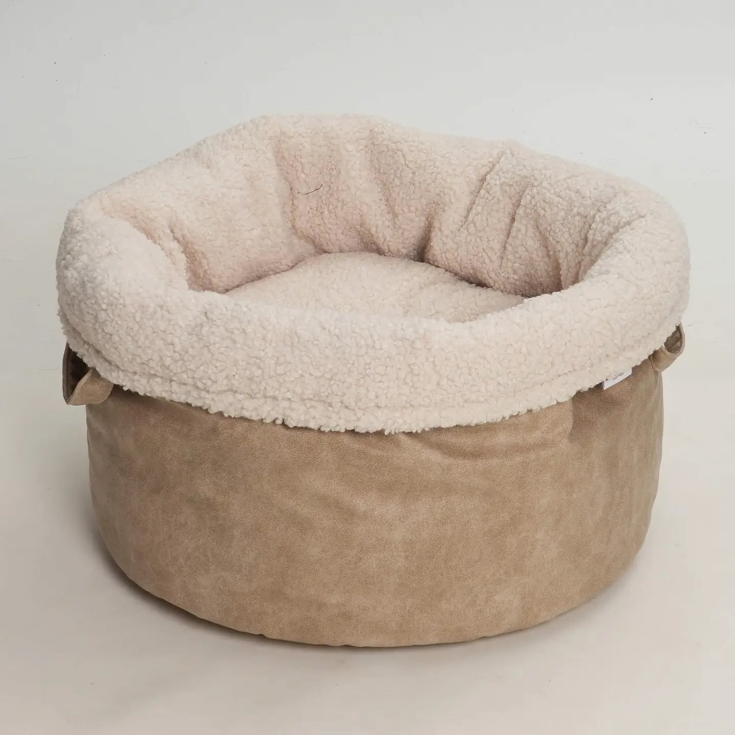 Dog Bed Shopper Basket | Saddle