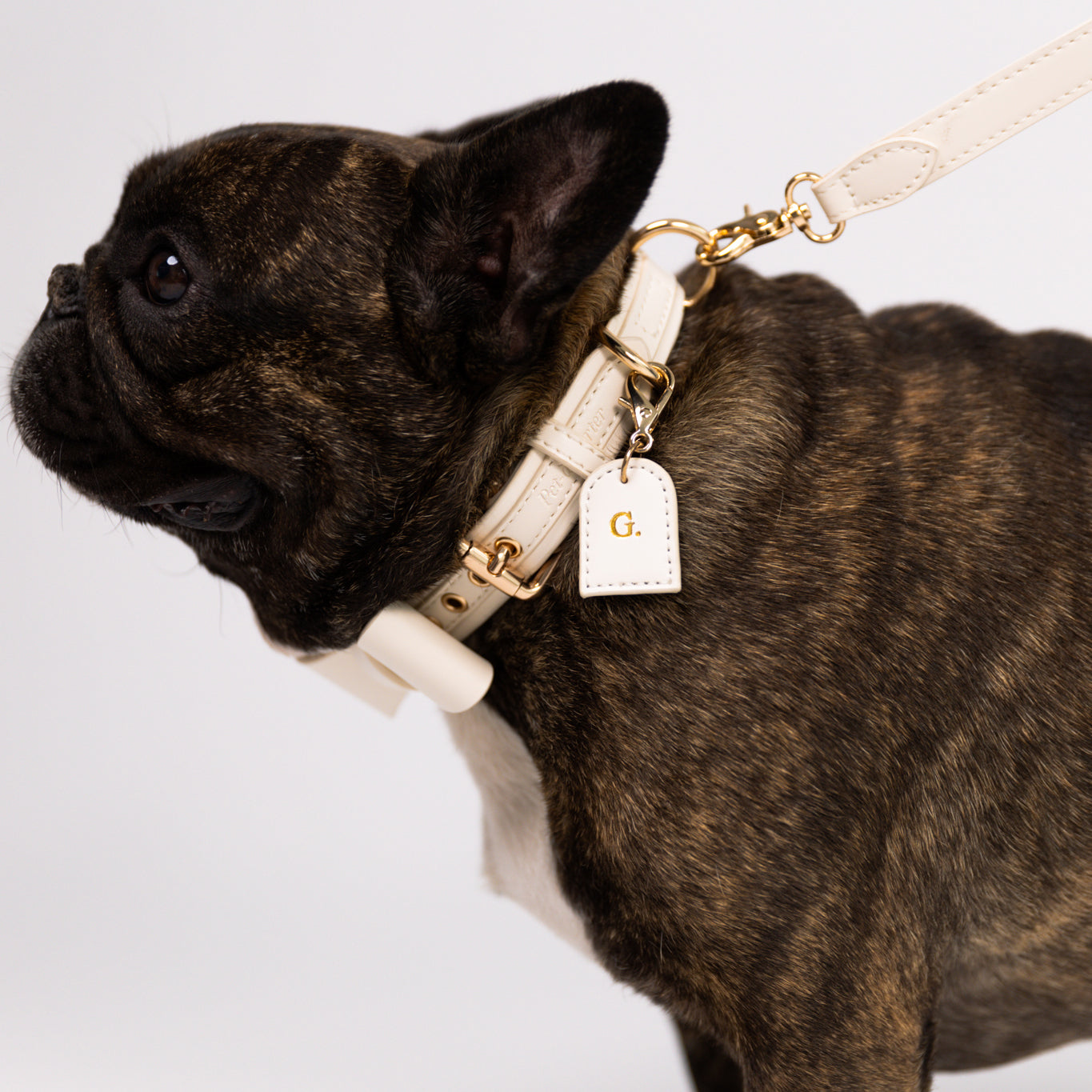 Ivory Cloud - Collier en cuir végétalien