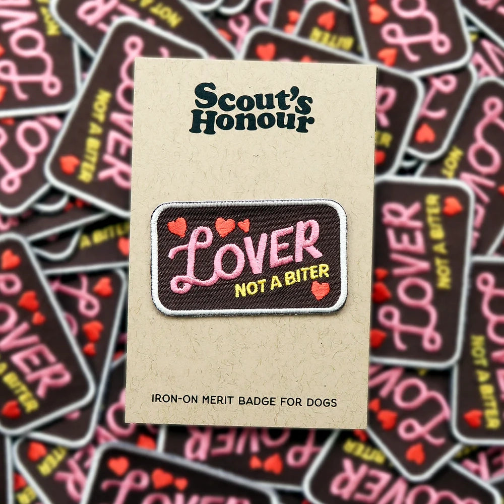 Badge "Lover not a Biter