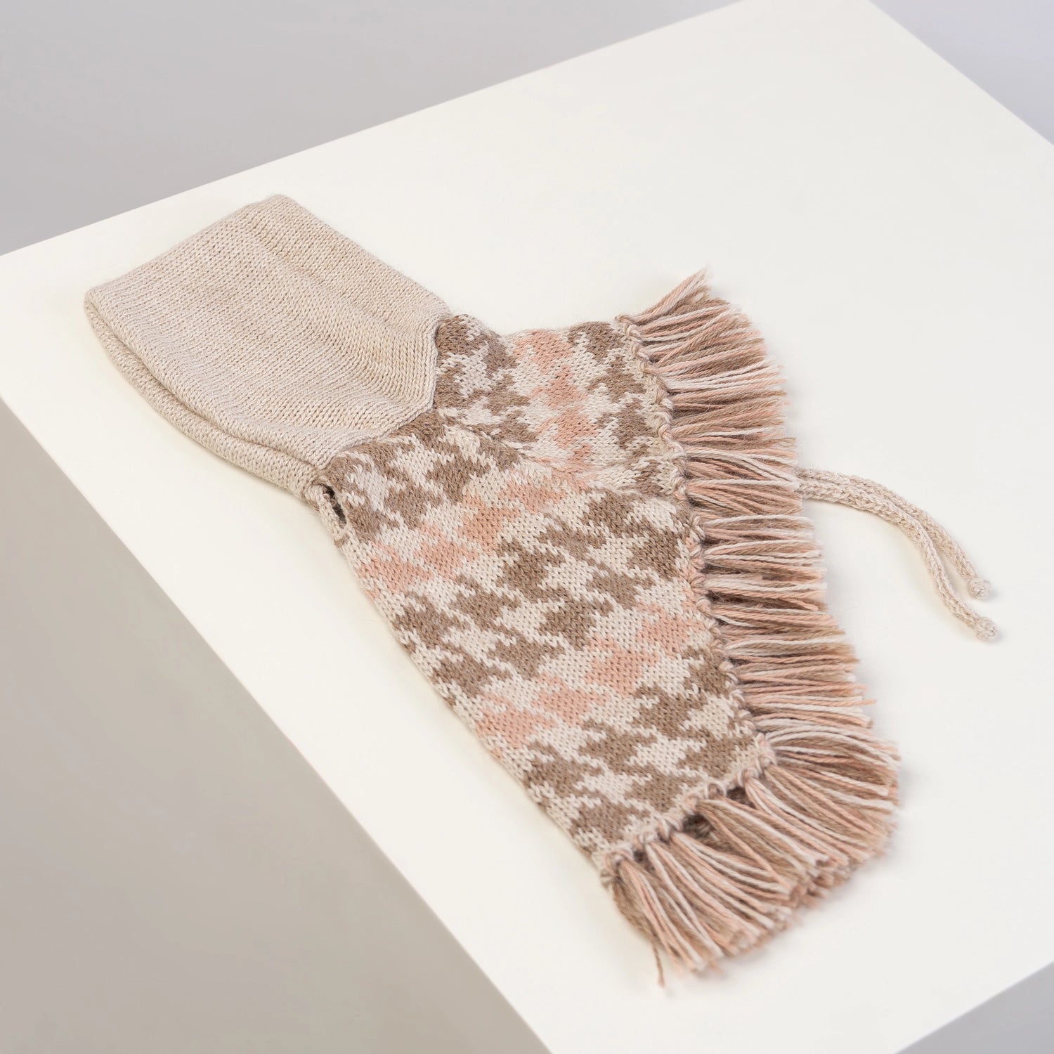 Soft Houndstooth Alpaca Poncho